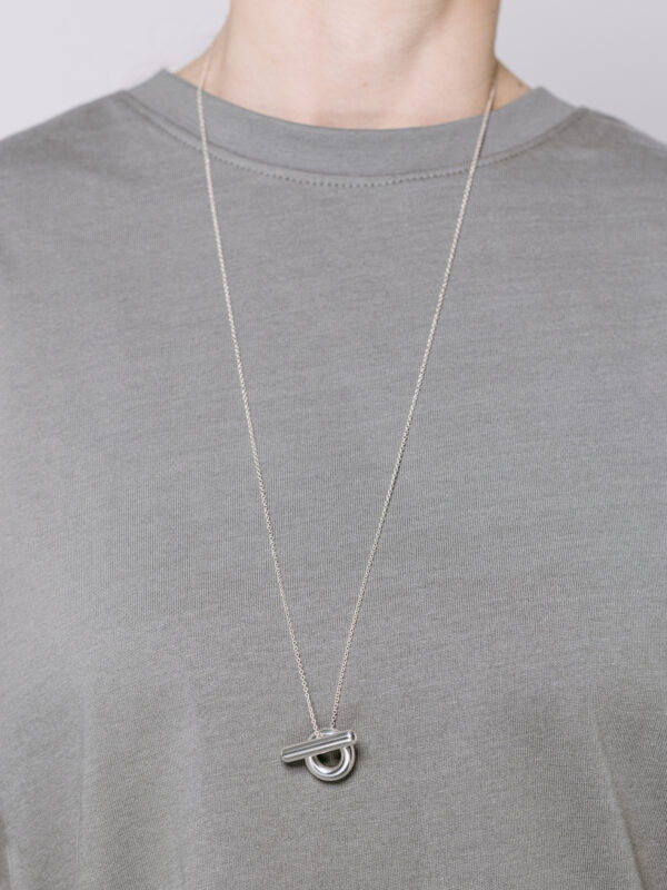 Toggle necklace